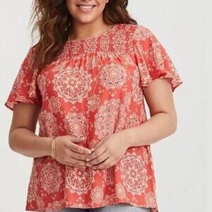 Torrid Coral Mandala Smocked Top Womens Size 1X Coral Flutter Sleeve Blouse